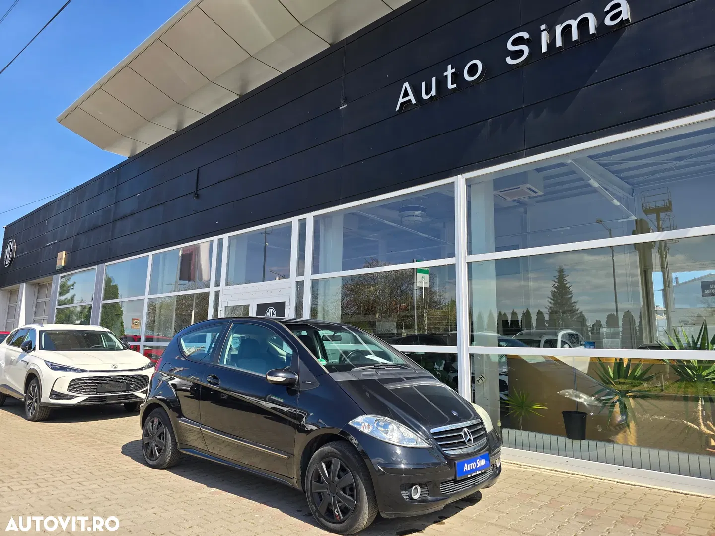 Mercedes-Benz A 160 BlueEfficiency Avantgarde — photo 1 of 16