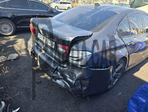 2018 BMW 320i, photograph 3