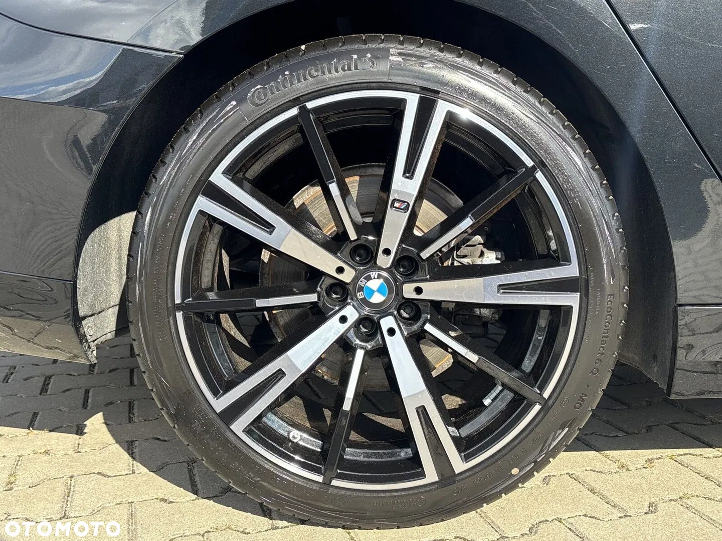 2025 BMW Seria 5 520d xDrive mHEV M Sport, photograph 9