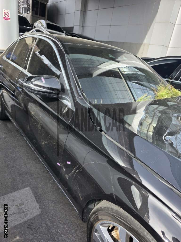 2018 Mercedes-Benz C220 d, photograph 2