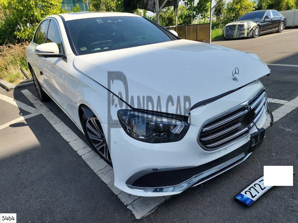 2023 Mercedes-Benz E350 4MATIC, photograph 4