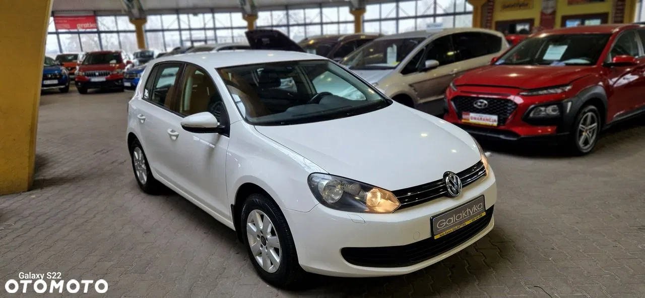 2012 Volkswagen Golf, photograph 1