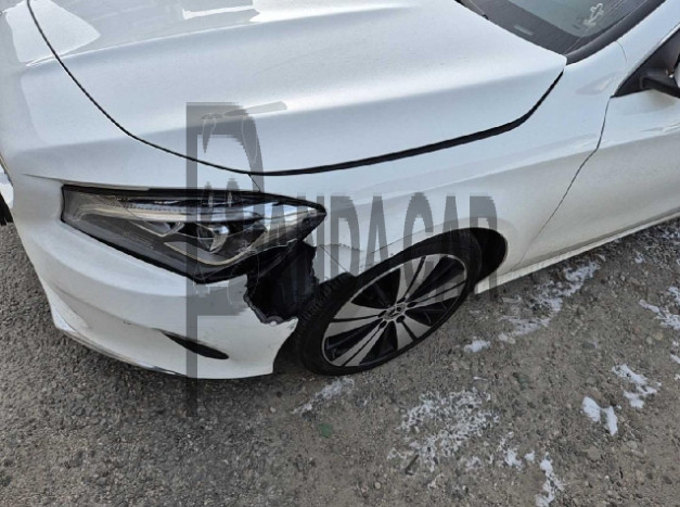 2018 Mercedes-Benz CLA250 4Matic, photograph 3