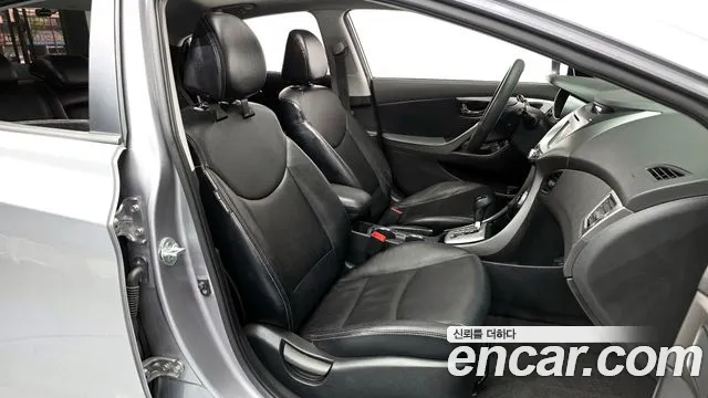 Hyundai AVANTE M16 GDI Premier — photo 1 of 20