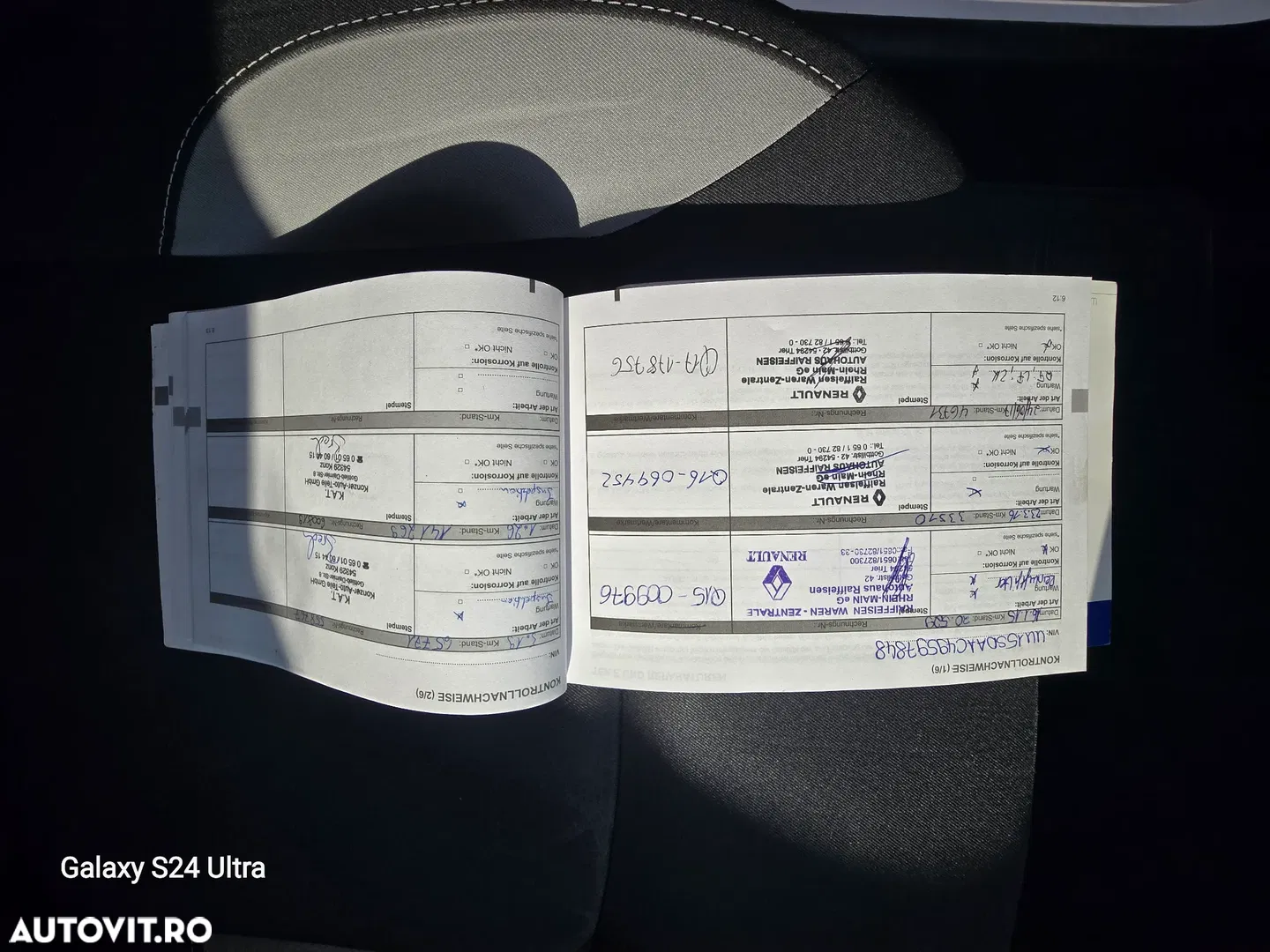 2013 Dacia Sandero 0.9 Stepway, photograph 12