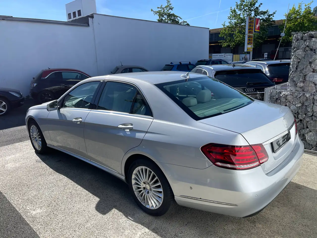2013 Mercedes-Benz E 350 Finanzierung ab 249€| Rückfahrkamera| SHZ| 8X Bereifung| TÜV Neu, photograph 4
