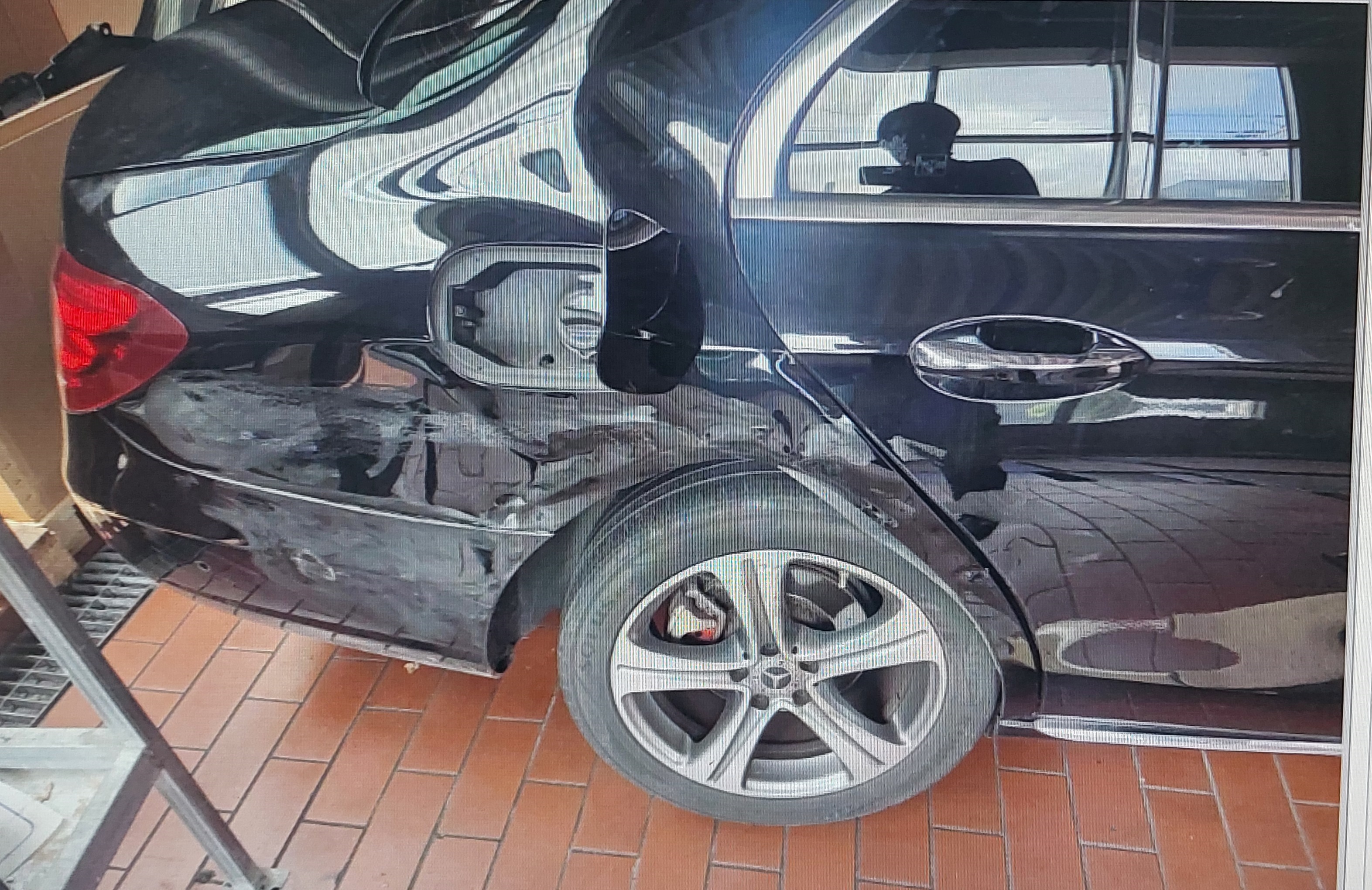 2019 Mercedes-Benz E300, photograph 9