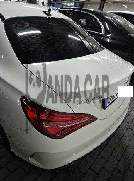 2018 Mercedes-Benz CLA220, photograph 5