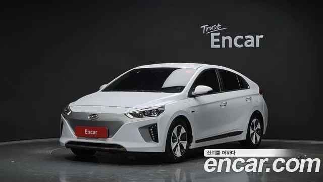 2016 Hyundai Ioniq Q, photograph 3
