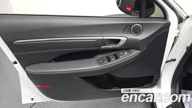 2022 Hyundai Sonata 1.6 Turbo, photograph 10