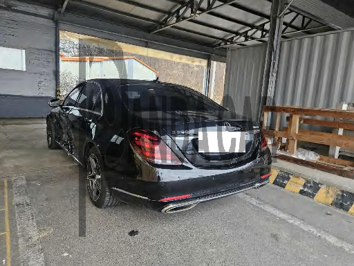 2019 Mercedes-Benz S560 4Matic L, photograph 4