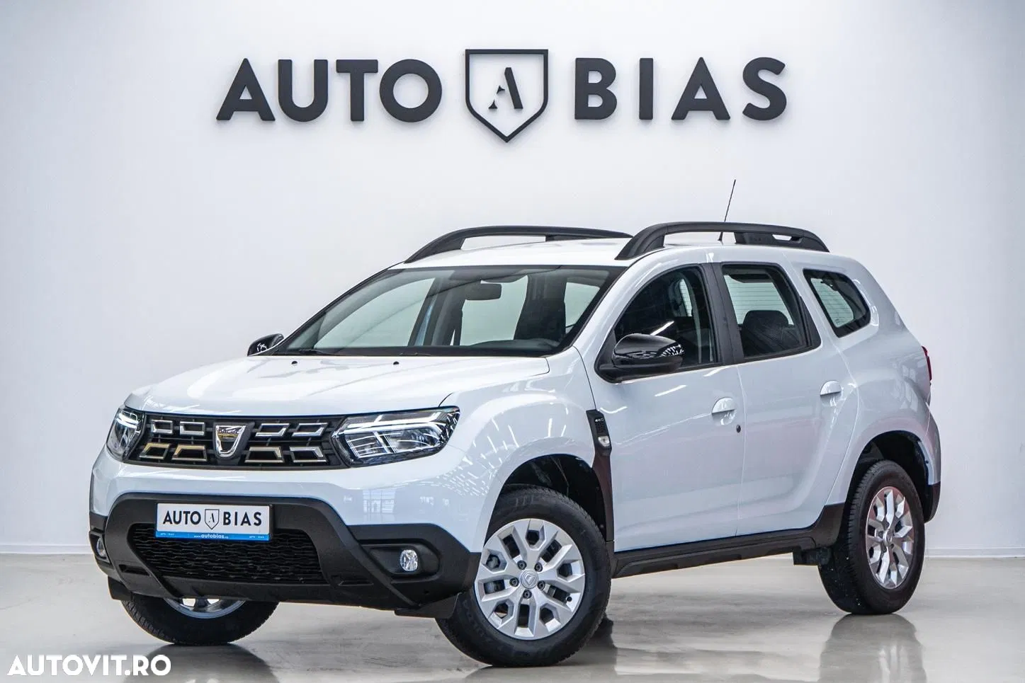 Dacia Duster 1.5 Blue dCi 4WD Comfort — photo 1 of 40
