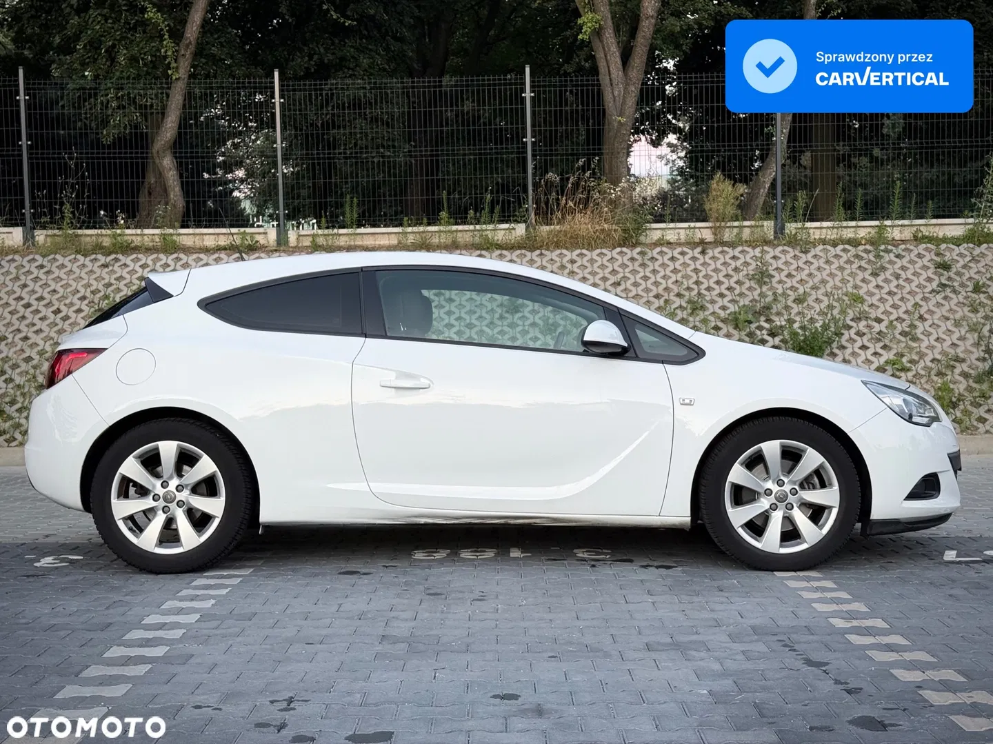 2012 Opel Astra 1.4 T Enjoy S&S, photograph 9