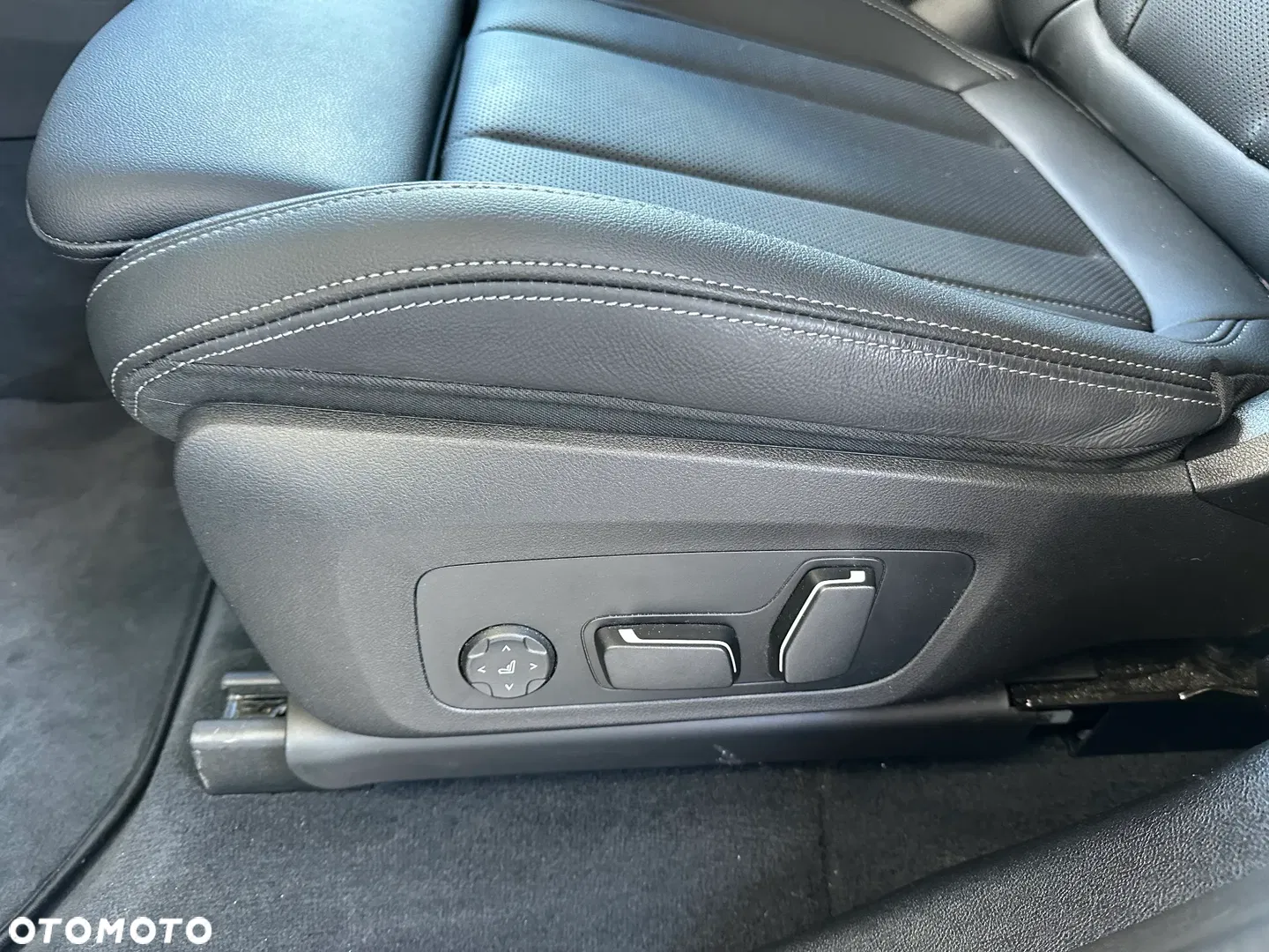 2024 BMW X4, photograph 11