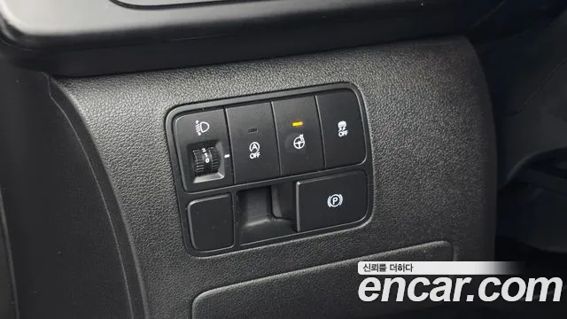 2021 Hyundai Staria Tourer 11-Seater, photograph 11