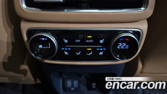 Genesis GV80 3.0 Diesel AWD — photo 1 of 20