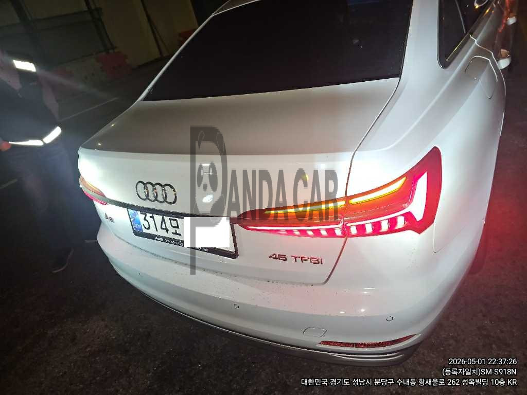 2024 Audi A6 45 TFSI, photograph 2