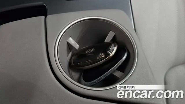 2022 Hyundai Nexo Premium, photograph 5
