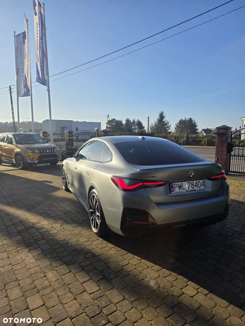 2022 BMW M4, photograph 6