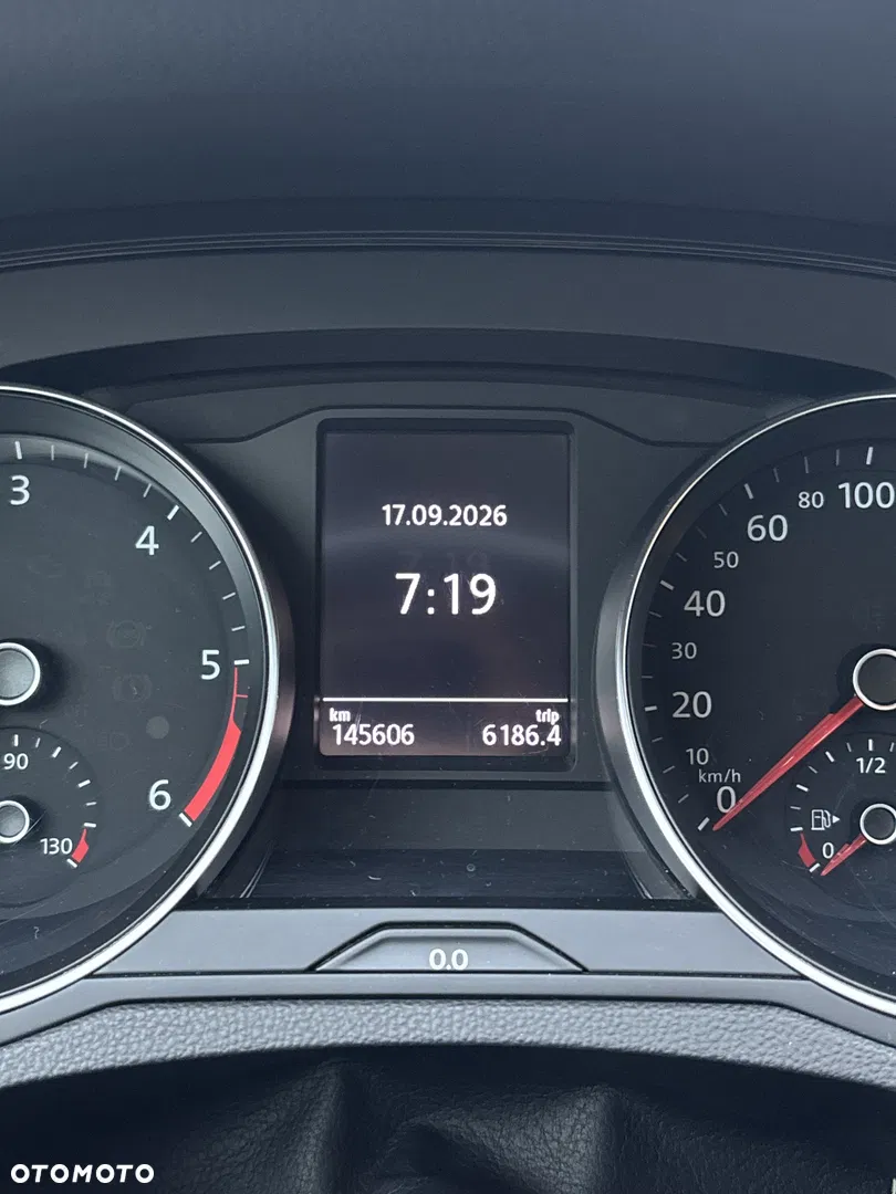 2017 Volkswagen Passat 1.6 TDI BMT Trendline, photograph 8