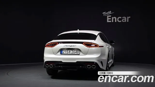 2017 Kia Stinger 3.3 Turbo 2WD, photograph 6
