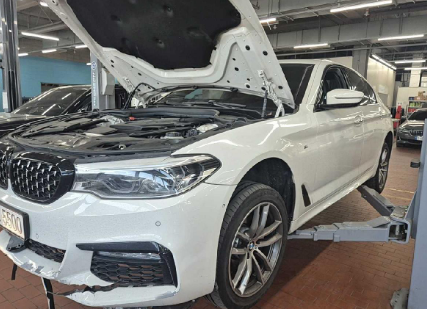 2017 BMW 520d xDrive, photograph 3