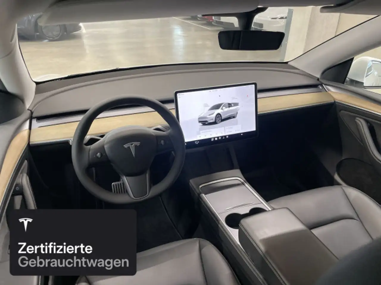 2023 Tesla Model Y Rear-Wheel Drive, photograph 11