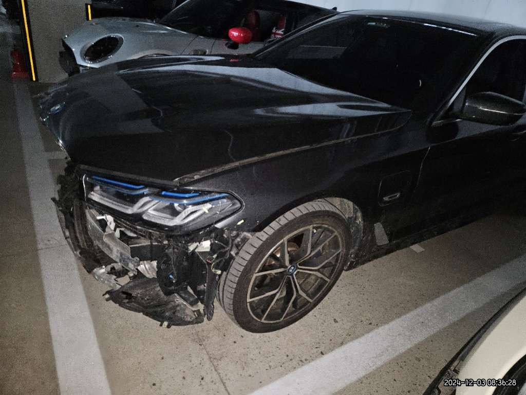 2023 BMW 530e, photograph 4