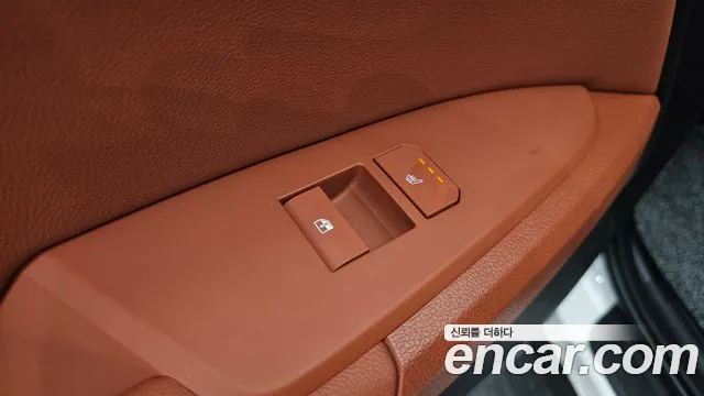 2025 Kia Sportage Gasoline 1.6 Turbo 2WD, photograph 4