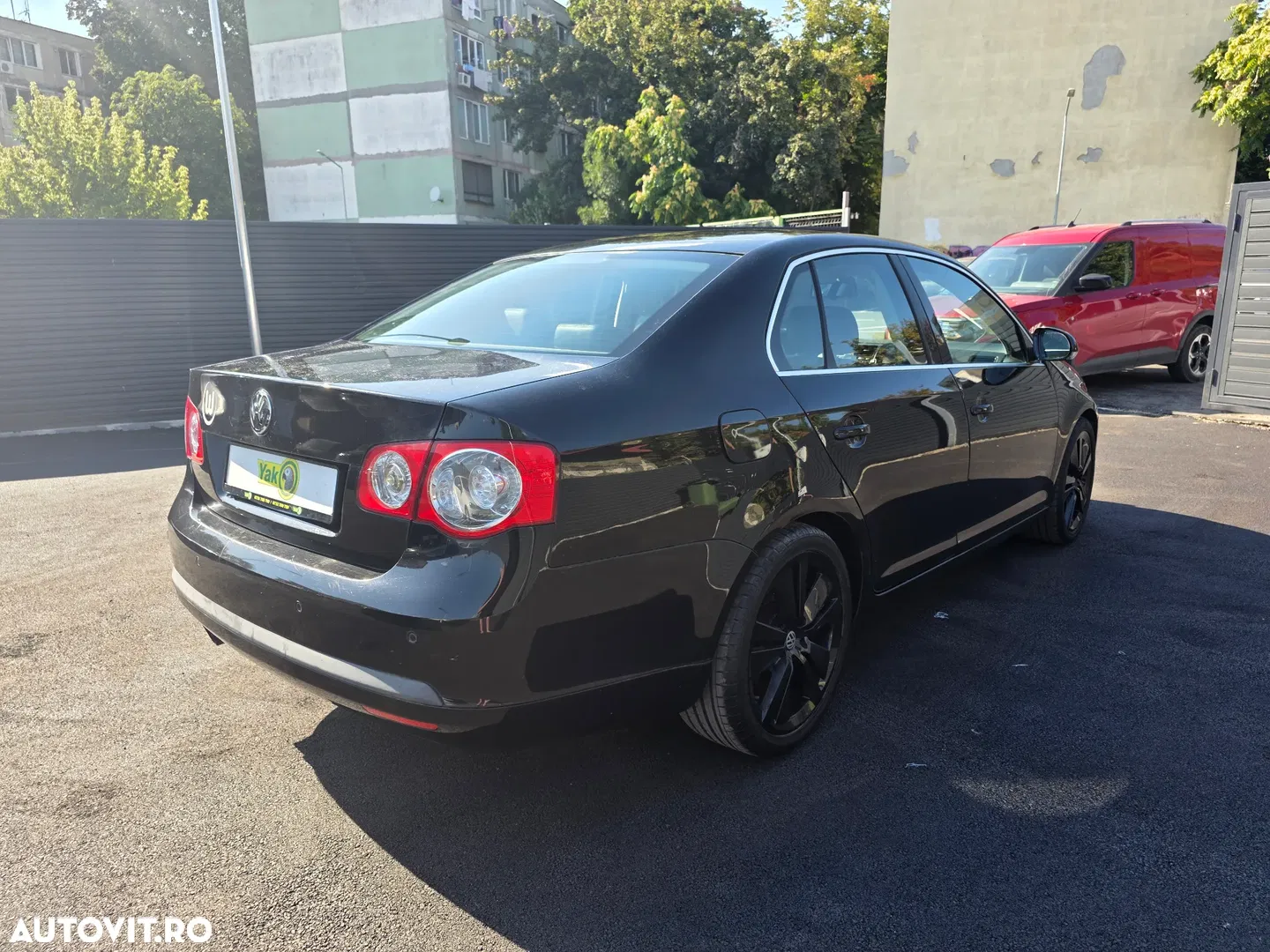 2006 Volkswagen Jetta 2.0 TFSI Sportline DSG, photograph 3