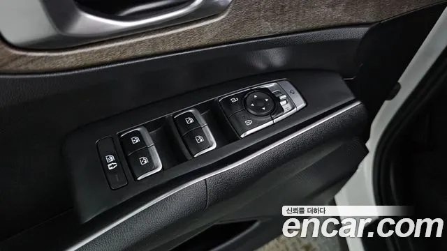 2021 Kia Sorento Diesel 2.2 2WD, photograph 2
