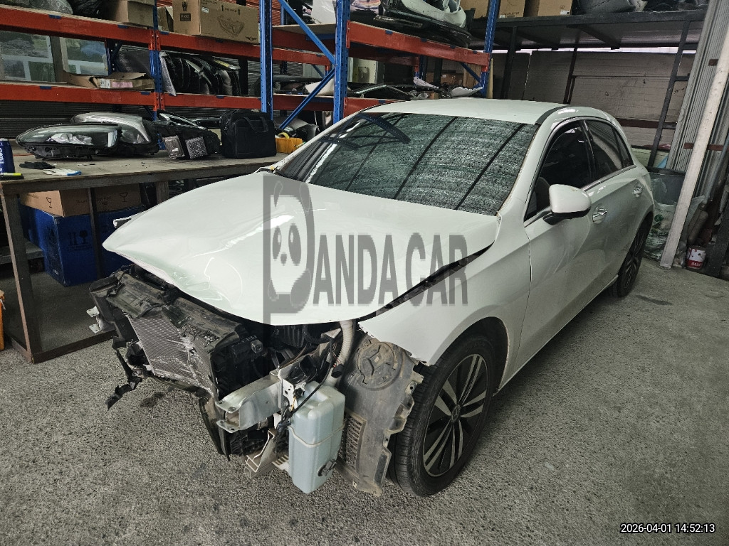 2023 Mercedes-Benz A220, photograph 5
