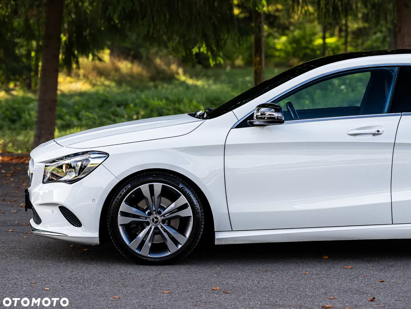 2017 Mercedes-Benz CLA 250 4-Matic Urban, photograph 10