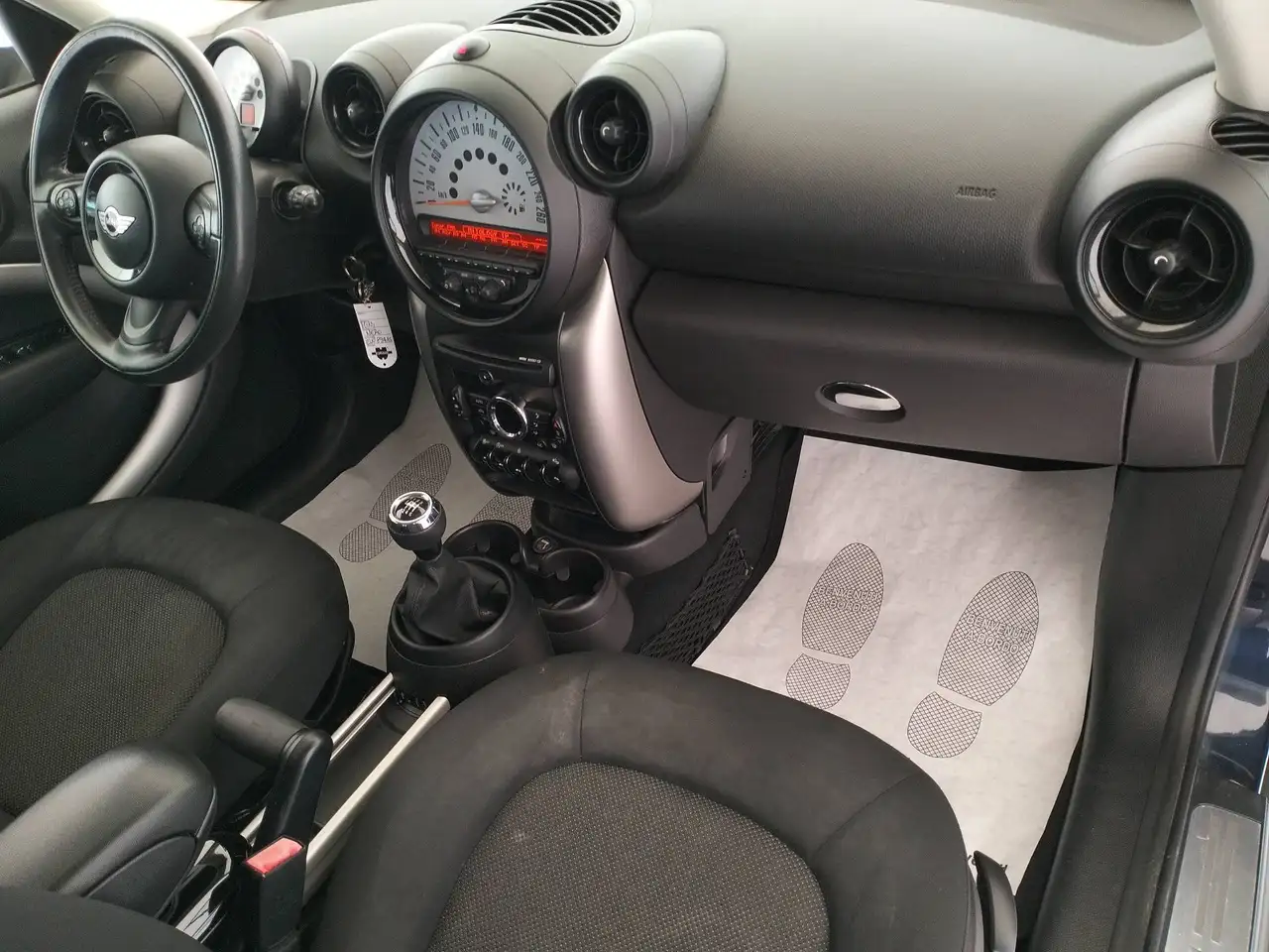 2014 MINI One D Countryman 1.6 - NEOPATENTATI, photograph 12