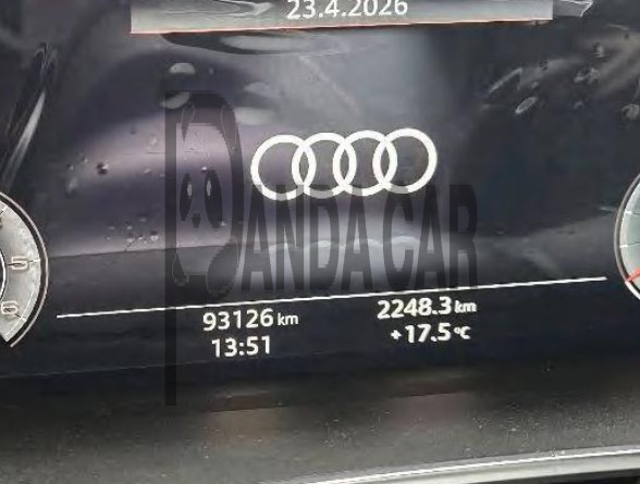 2020 Audi Q3 Sportback 35 TDI, photograph 2