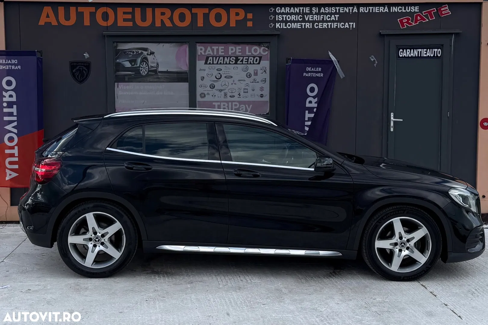 2019 Mercedes-Benz GLA 200 7G-DCT AMG Line, photograph 4