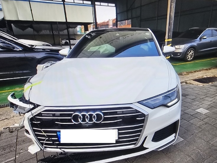 2023 Audi A6 45 TFSI quattro, photograph 1