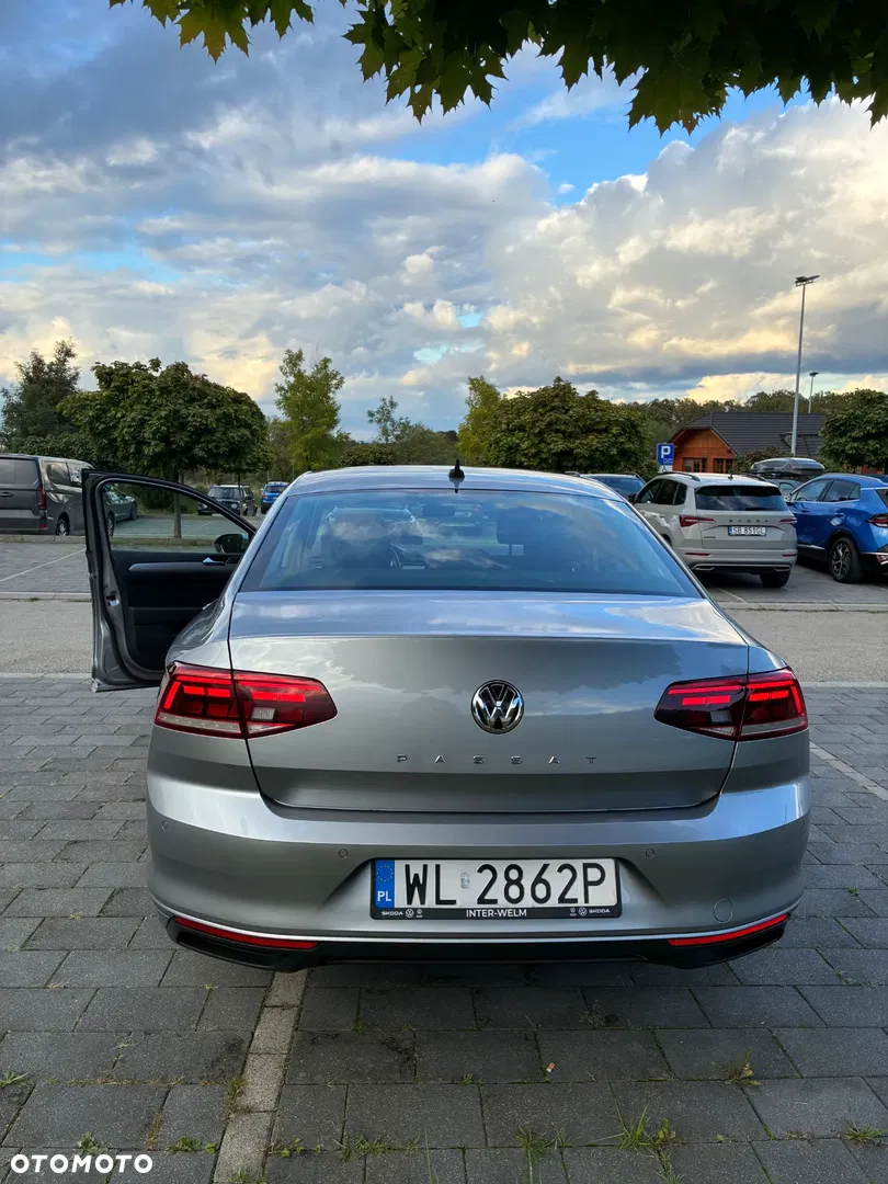 2020 Volkswagen Passat 2.0 TSI Business DSG, photograph 6