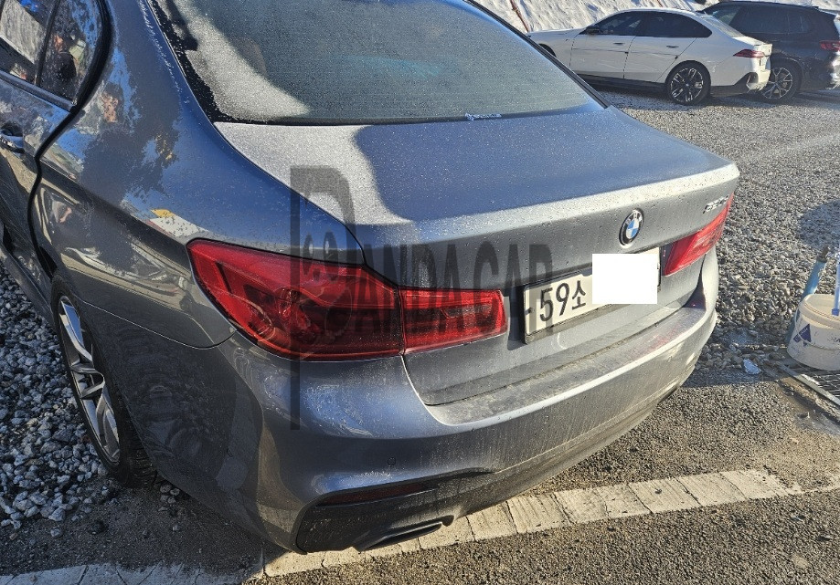 2017 BMW 520d, photograph 1