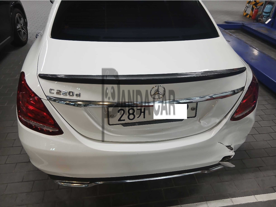2017 Mercedes-Benz c220d, photograph 1