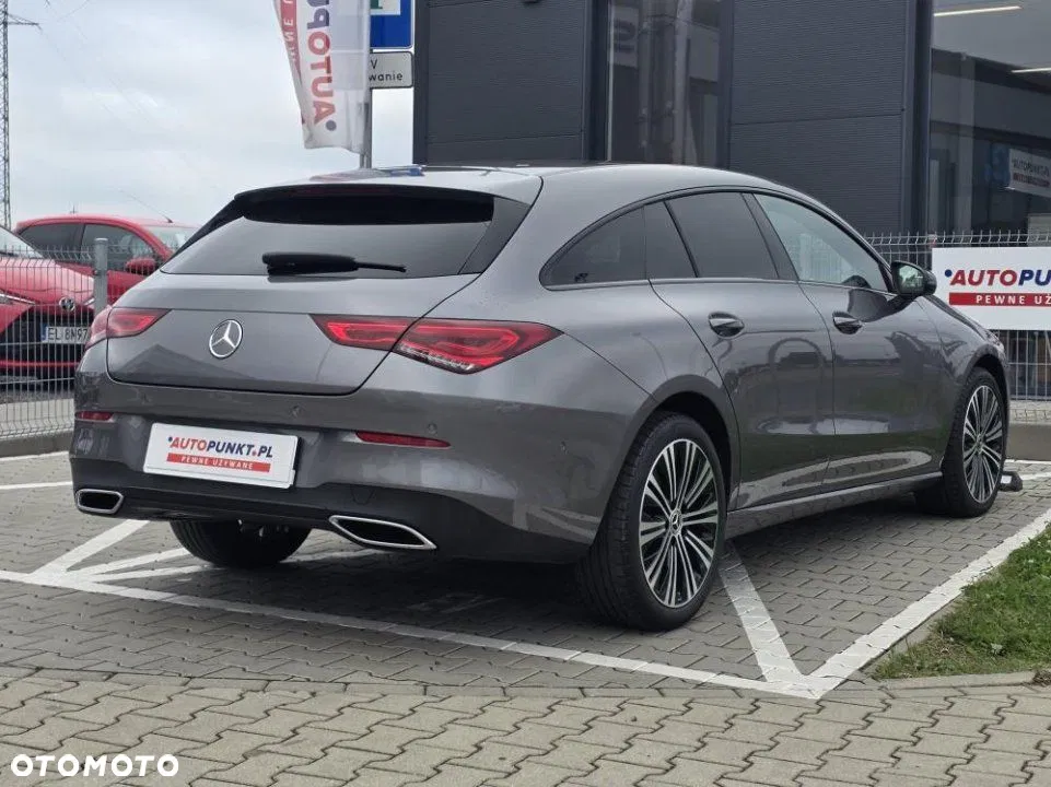 2022 Mercedes-Benz CLA, photograph 7