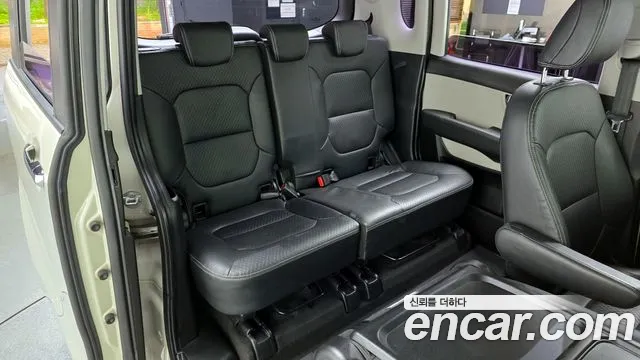 2013 Kia RAY Prestige, photograph 4