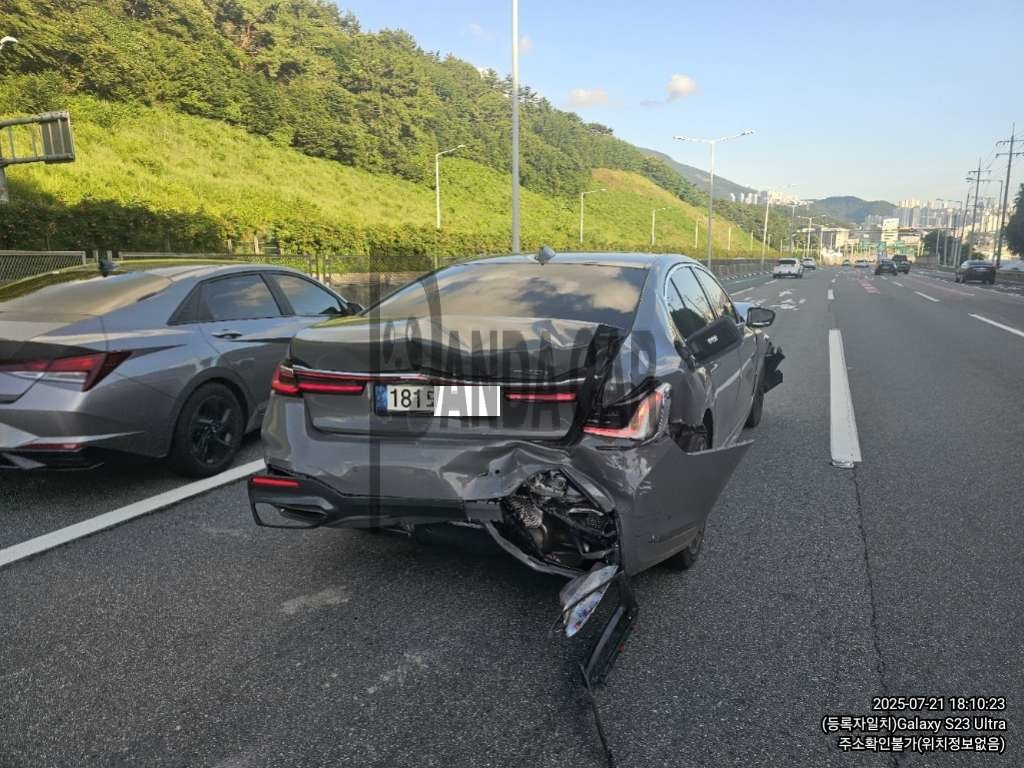 2022 BMW 740i, photograph 3
