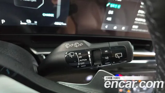 Kia Canival HEV 7seater Gravity — photo 1 of 38