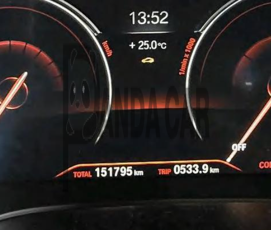 2018 BMW 520d xDrive, photograph 2