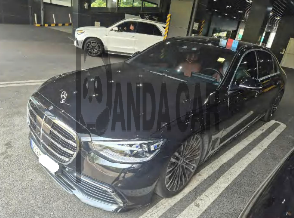 2024 Mercedes-Benz S 450 4MATIC, photograph 3