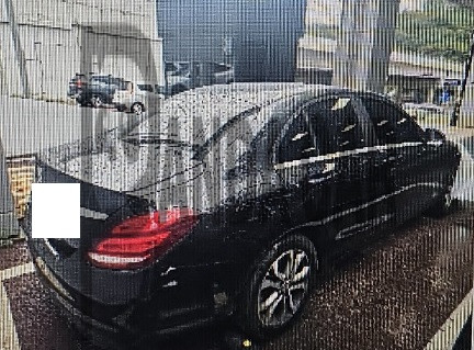 2017 Mercedes-Benz C200, photograph 3