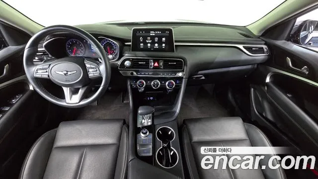 Genesis G70 2.0T — photo 1 of 31