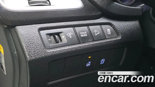 Hyundai Santafe Diesel 2.0 2WD — photo 1 of 20