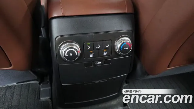 Hyundai Veracruz Diesel 4WD 300VXL — photo 1 of 20